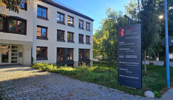 Gebäude der Stadtwerke Burghausen, Tittmoninger Straße