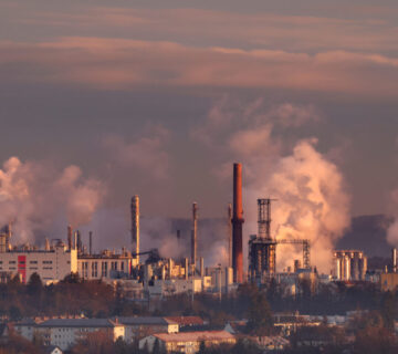 Industriegebiet im Abendlicht © Gerhard Nixdorf
