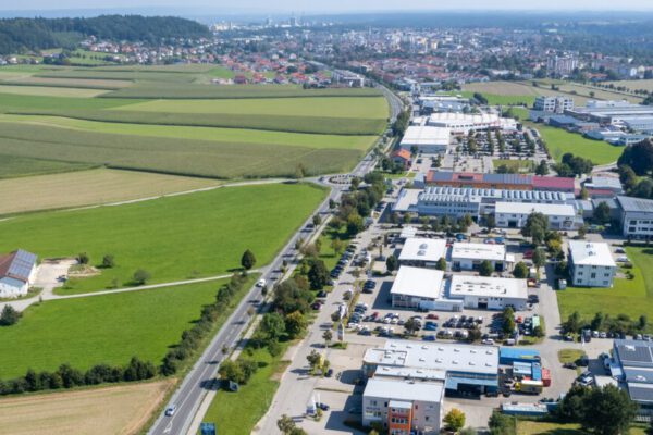 Luftaufnahme Gewerbegebiet Lindach © Stadt Burghausen