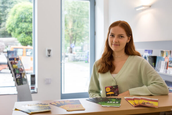 Bufdi im Kulturbüro © Hannah Soldner