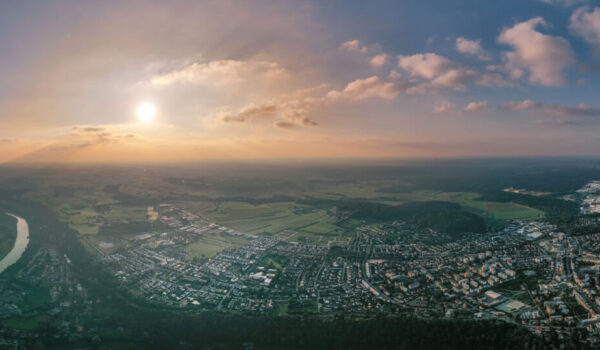 Panorama mit Industriegebieten © Hans Mitterer
