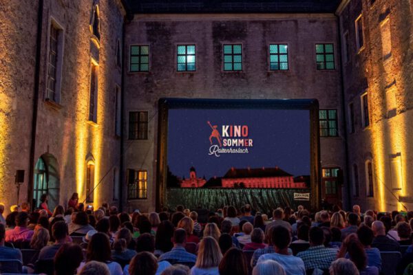 Kino- und Kultursommer in Raitenhaslach © Burghauser Touristik GmbH