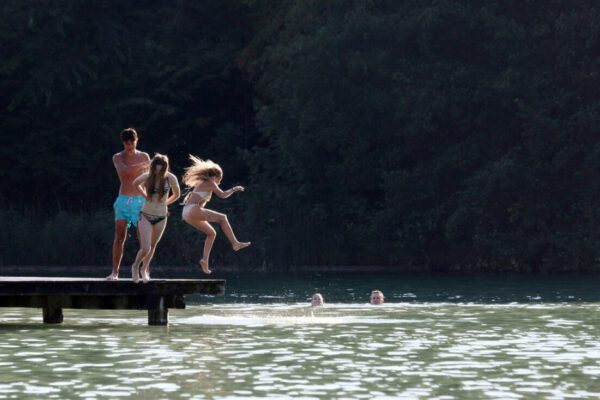 Jugendliche am Wöhrsee © Burghauser Touristik GmbH