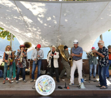 Jazz Konzert auf der Bühne am Bichl © Gerhard Nixdorf