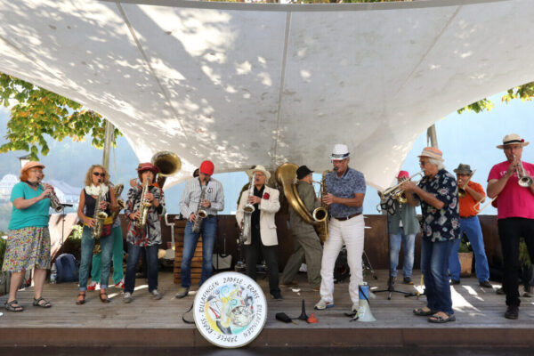 Jazz-Konzert auf der Bühne am Bichl © Gerhard Nixdorf