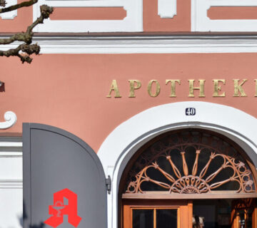 Apotheke am Stadtplatz © Gerhard Nixdorf