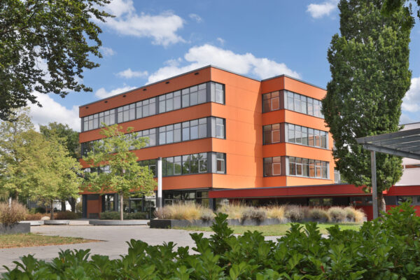 Franz-Xaver-Gruber Mittelschule © Gerhard Nixdorf