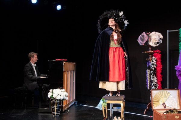 wilmington-amann_sitzkissenoper_presse-6_copyright-sebastian-c-hoffmann_750