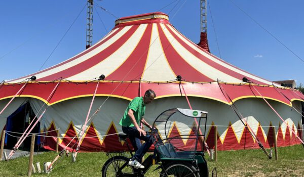 Kultur im Zelt Rikscha