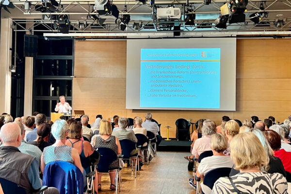 PM 186 Stadt Burghausen Infoabend zur Zukunft des Burghauser Krankenhauses Foto Stadt Burghausen köx