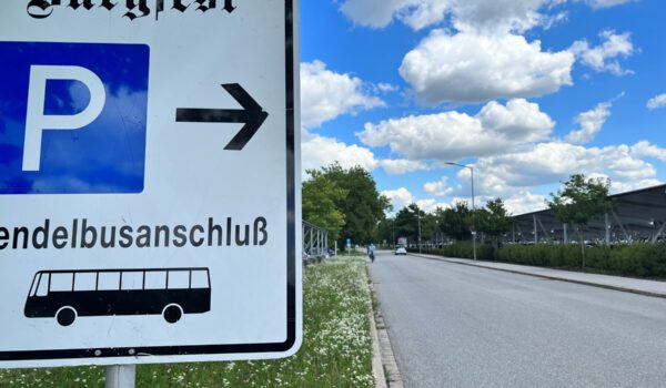 Pendelbus Beschilderung Burgfest Foto Königseder