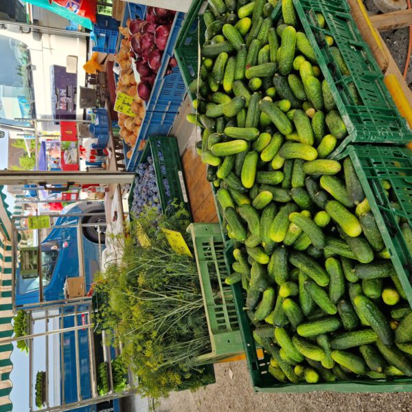 Obst- und Gemüsestand am Burghauser Wochenmarkt © Stadt Burghausen/ebh