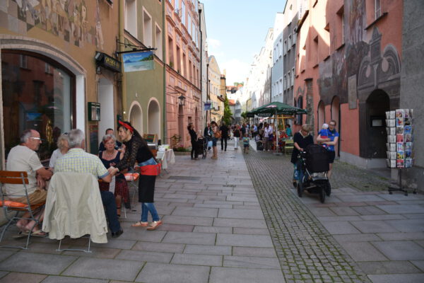 Am 26. August findet wieder ein Grübenfest statt - Wie schon im Juni 2016 © Stadt Burghausen Am 26. August findet wieder ein Grübenfest statt - Wie schon im Juni 2016 © Stadt Burghausen