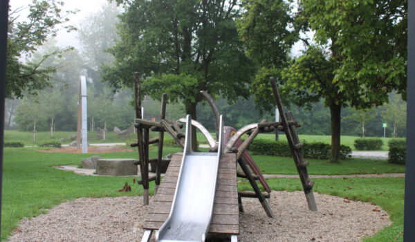 Spielplatz Jugendherberge © Nixdorf