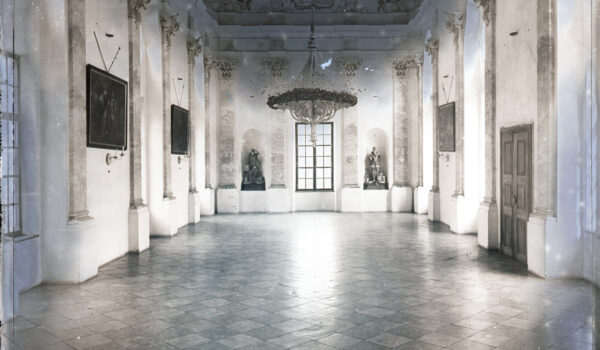 Das Kloster Raitenhaslach diente bis September 1945 als Lager für das Raubgut der Nationalsozialisten. Vor allem viele Musikinstrumente und Notenhefte lagerten dort. Fotocredit: Stadt Burghausen