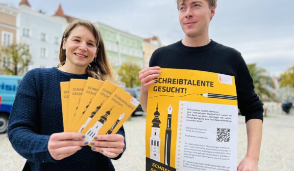 Die Stadt hofft auf viele Stadtschreiber, die gemeinsam ein Buch herausbringen möchten. Ein Projekt zur 1.000-Jahr-Feier der Stadt Burghausen im Jahr 2025.