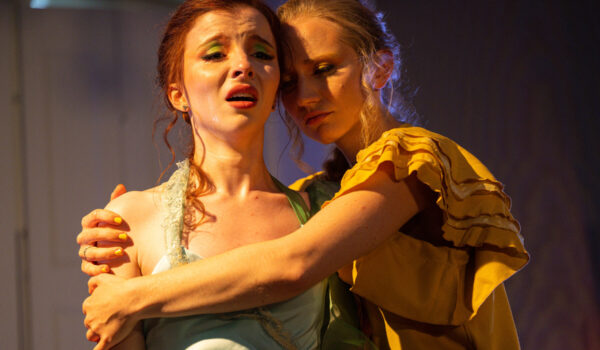 Entführung aus dem Serail inszeniert von der Kammeroper München am 12. Januar 2024 im Stadtsaal Burghausen © Tobias Melle