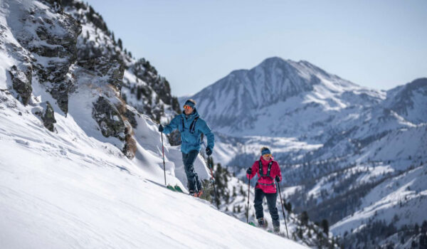 060-DAV-Winter-22-Skitour-FINAL-PRINT-1600px-1030x687