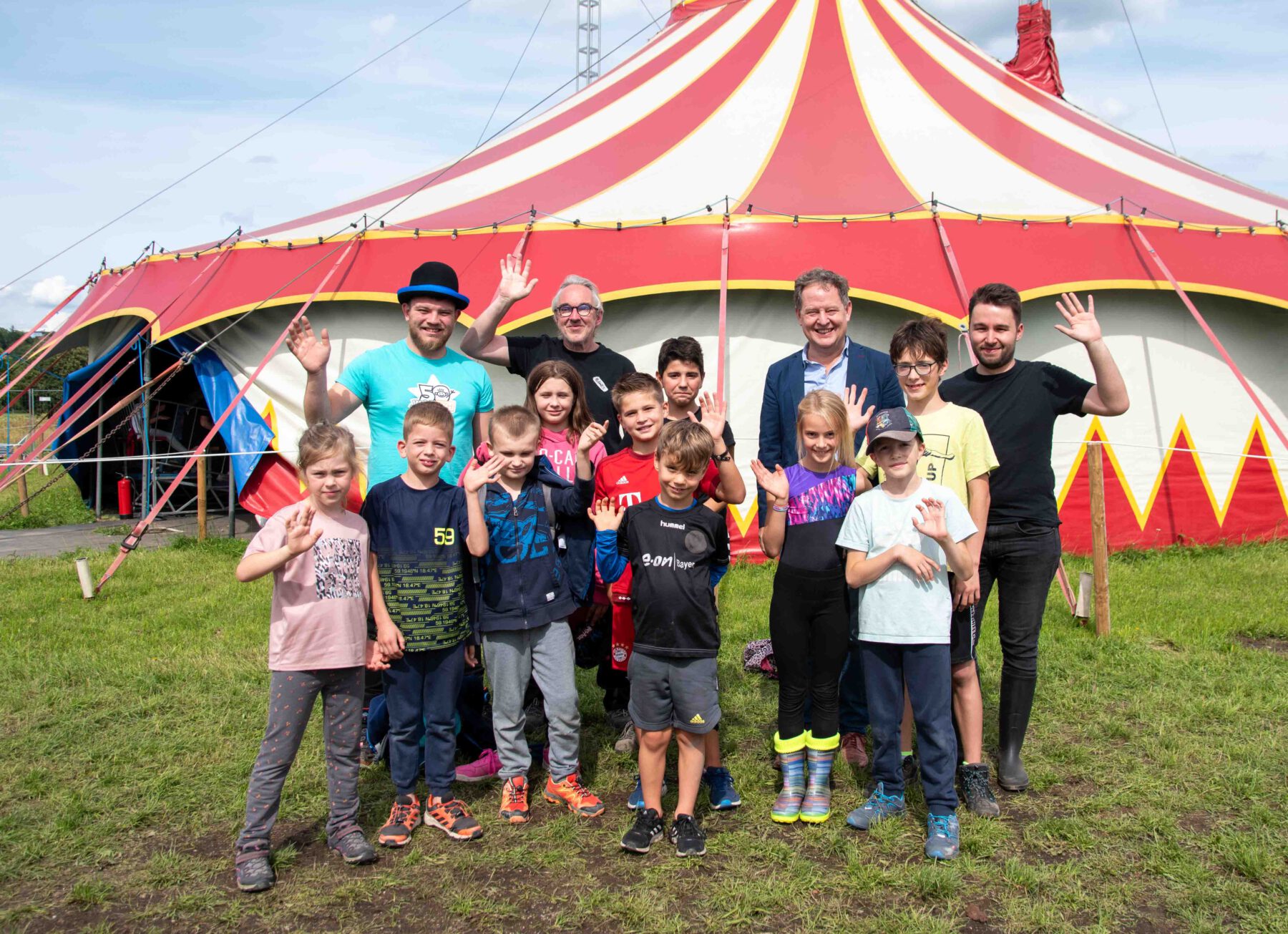 Im März gibt es wieder die Möglichkeit eine Juleica-Ausbildung zu machen. Die ehrenamtlichen Jugendleiterinnen und –leiter kommen unter anderem beim Zirkuscamp in den Sommerferien zum Einsatz. © Stadt Burghausen/ebh