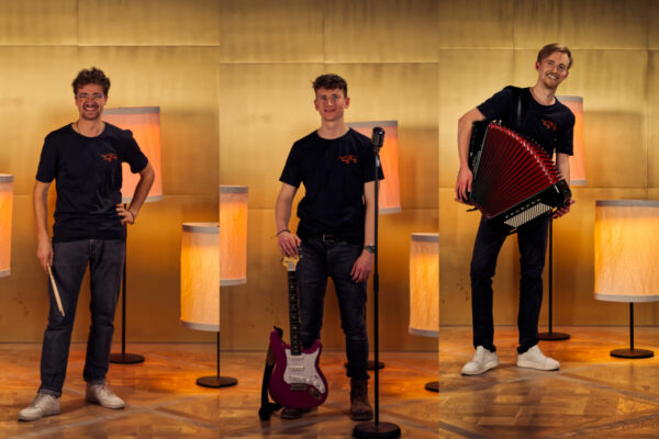 08.09. Funky Reflection 08.09. Funky Reflection