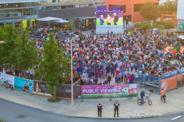 Luftaufnahme Public Viewing Burghausen Luftaufnahme Public Viewing Burghausen