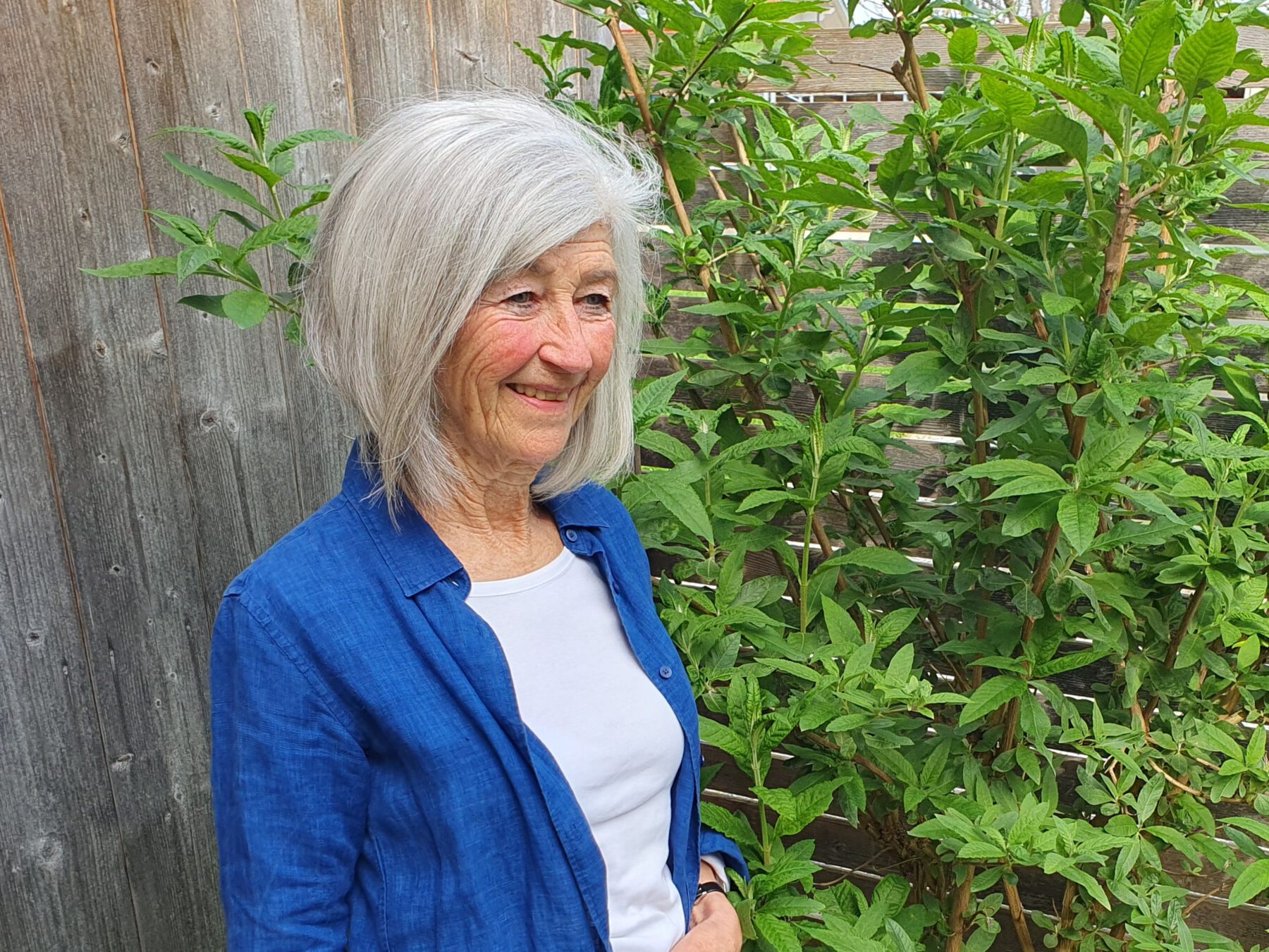 Bild © Stiftung AKM, Melanie S. begleitet ehrenamtlich Familien mit einem schwerkranken Kind