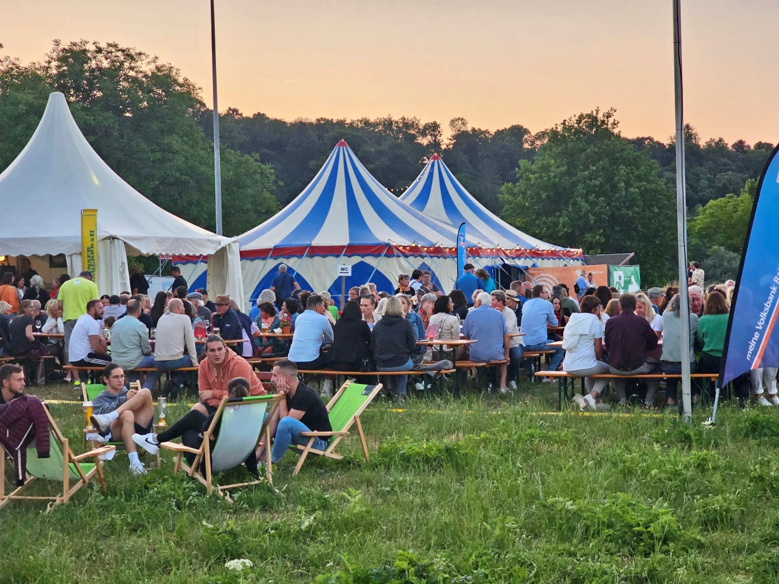 Die genauen Termine sind: 17. bis 21. Juli 2024 und 24. bis 28. Juli 2024.