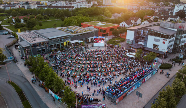 Die Public Viewing Arena Burghausen 2024 Foto Hans Mitterer Die Public Viewing Arena Burghausen 2024 Foto Hans Mitterer