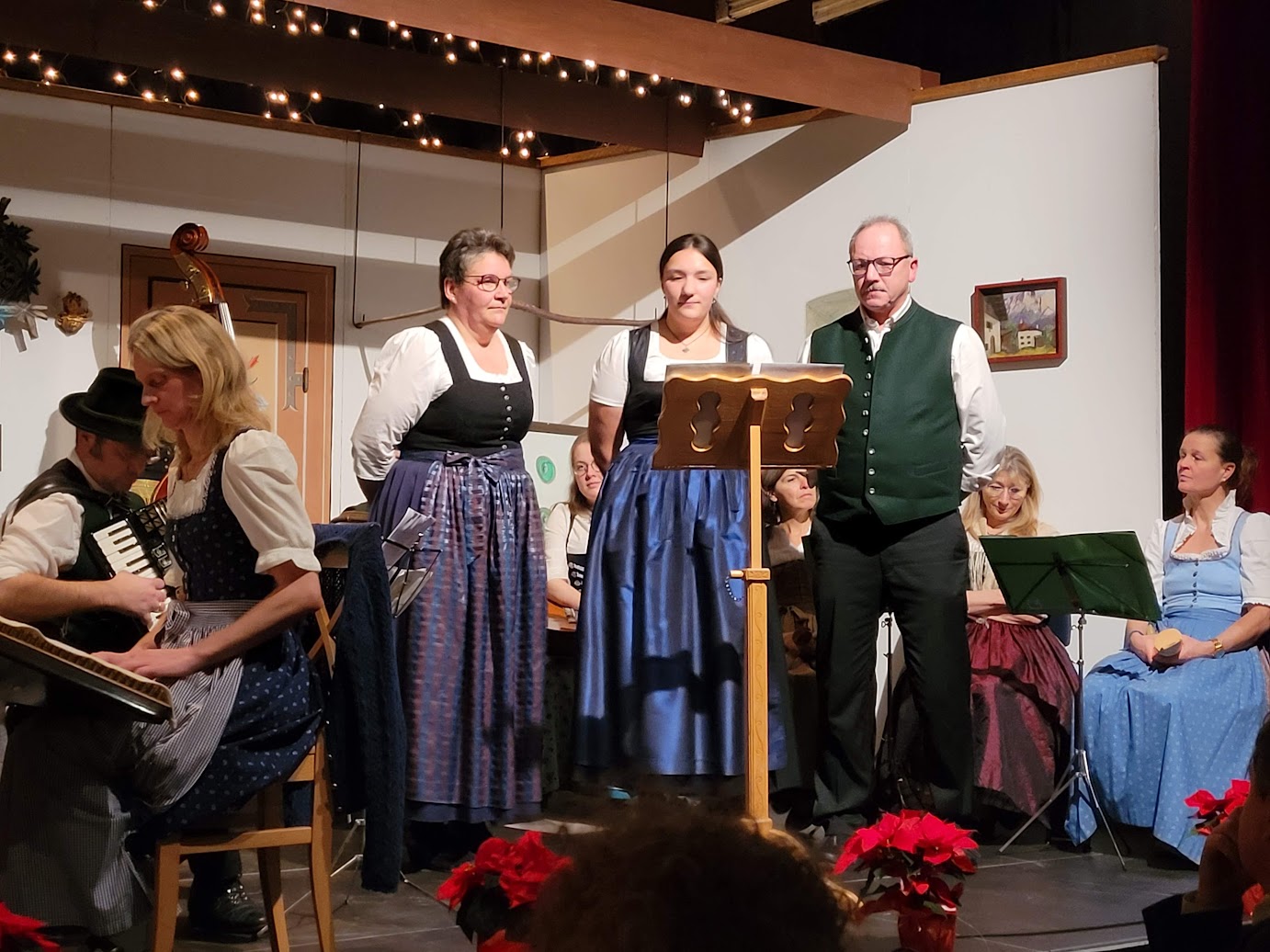 2024 12 21 Weihnachtsfeier mit Einakter im Bürgerhaus