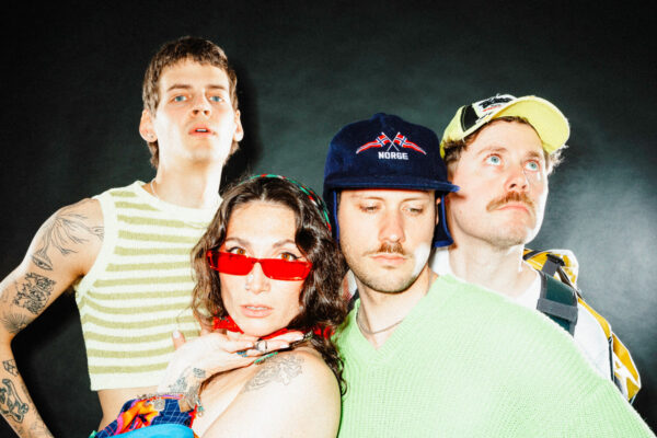 SALOMEA-HEADER-QUER-By_@Fisch SALOMEA-HEADER-QUER-By_@Fisch