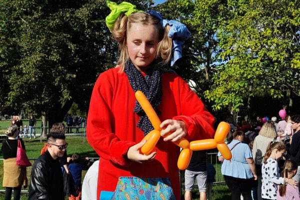 Fotos: Spiel und Spaß sind beim Weltkindertag im Stadtpark garantiert. ©Stadt Burghausen/Haus der Familie