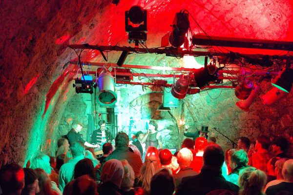 PHOTO-2024-04-06-09-37-11 PHOTO-2024-04-06-09-37-11