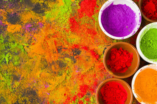 Bild_Holi-Farben_DesignedbyFreepik