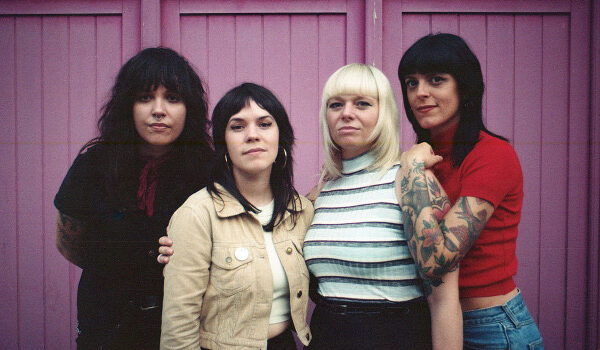 Foto: LOOSEY aus New York und ALVILDA aus Paris sind zum ersten Mal auf großer Europa-Tour. Zusammen mit der Berliner Band SLANDER TONGUE werden sie die Burghauser Plattenbörse gebührend beenden - Foto: Swamp Booking