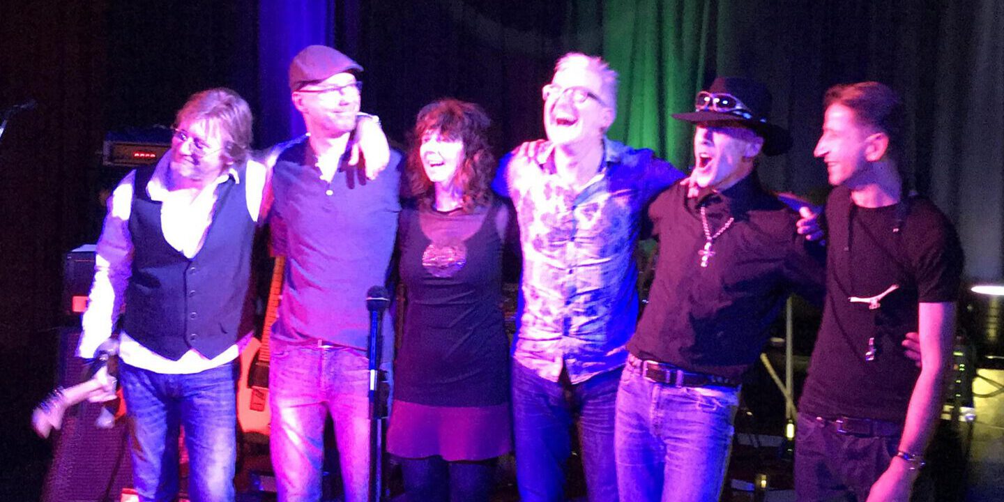 SECONDHANDMAN 300dpi (1)