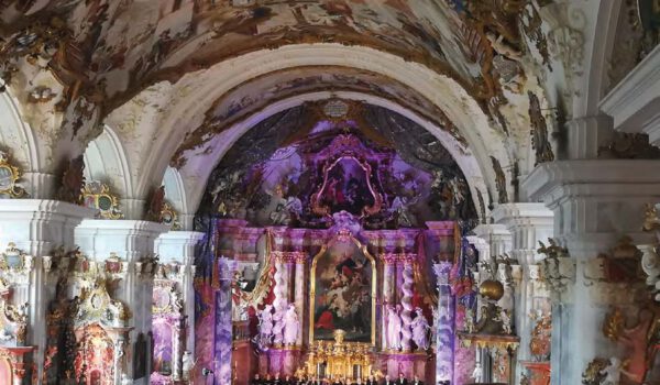 Klosterkirche Raitenhaslach Innen Foto: Ressel