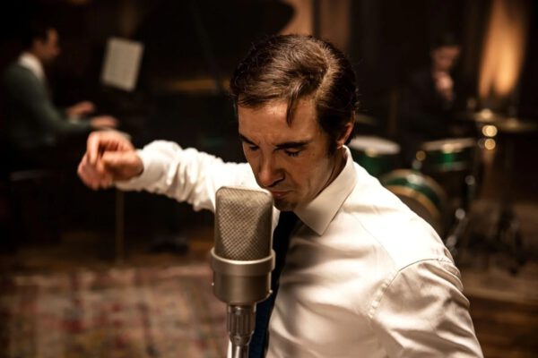 MOnsieur Aznavour © ANTOINE AGOUDJIAN MOnsieur Aznavour © ANTOINE AGOUDJIAN