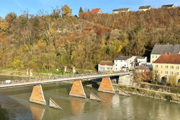 PM 239 Alte Brücke Verbindung zwischen Österreich und Bayern saniert-min PM 239 Alte Brücke Verbindung zwischen Österreich und Bayern saniert-min