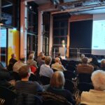 Gut besucht war die Abschlussveranstaltung zur Kommunalen Wärmeplanung im Bürgerhaus; nun hoffen die Beteiligten auf zahlreiche Anschlüsse durch genügend Hauseigentümer, um die Fernwärmeversorgung zügig umsetzen zu können 