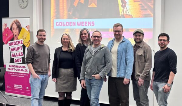 Vorstandschaft des Werbering Burghausen bei der Jahreshauptversammlung 2026: v.l.n.r..: Schatzmeister Simon Geith, Geschäftsführerin Simone Mayer, 1. Vorsitzende Petra Forstpointner, 2. Vorsitzender Christian Baumgartner, Johannes Mayer, Michael Lichtenegger, Wenzel Breu