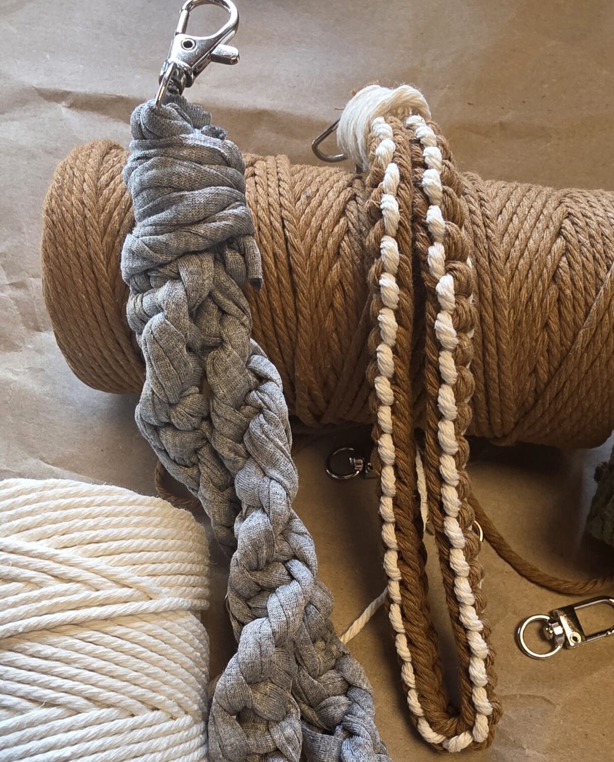 Macramé Handy Schlaufen Workshop für Kinder (8–13 Jahre) 1 4 