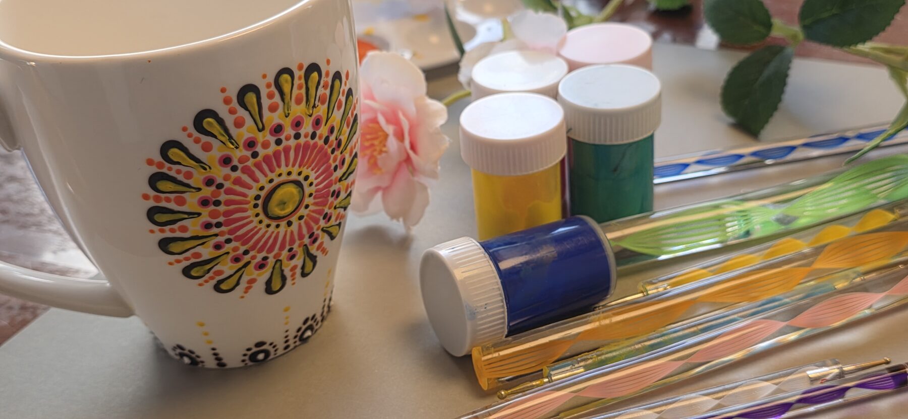 Mandala Art auf Tassen – Workshop für Kinder (8–13 Jahre) 7 4 