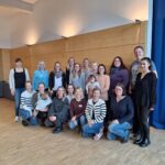 Stehen für ein gutes Miteinander, soziale Projekte und Spass: die Elternbeiräte der Burghauser Kitas und Familienreferentin Doris Graf  Fotocredit: Stadt Burghausen/Haus der Familie