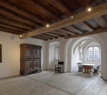 Blick in ein Zimmer der Burg zu Burghausen: Bei der Sonderführung geht es auch um die Frauengemächer im Mittelalter 