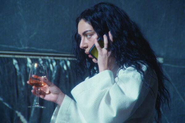 the_moment_szenenbild01_m © 2026 Universal Pictures International Germany GmbH the_moment_szenenbild01_m © 2026 Universal Pictures International Germany GmbH