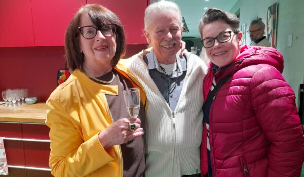 PM 75 Künstler mit Gatting bei der Vernissage