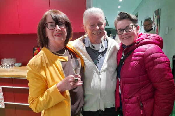 PM 75 Künstler mit Gatting bei der Vernissage