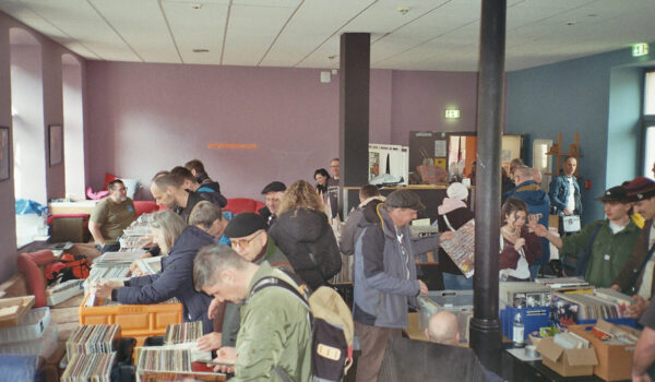 PM 83 Plattenbörse im Burghauser Freizeitheim in der Altstadt