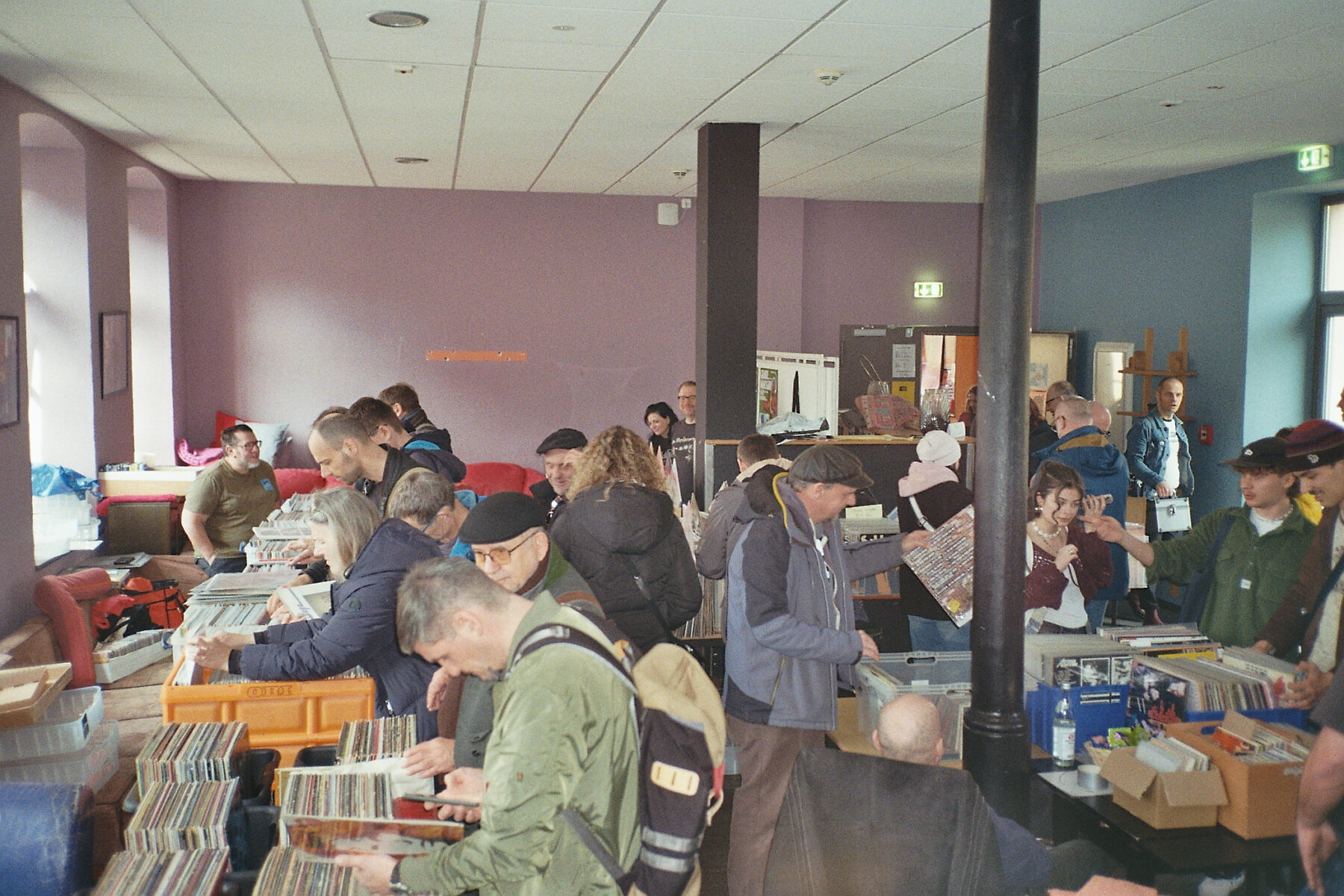 PM 83 Plattenbörse im Burghauser Freizeitheim in der Altstadt