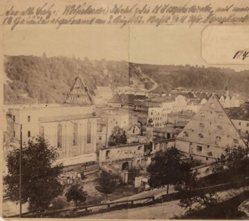 1601, vor 425 Jahren, wurde nach zwei Jahren Bauzeit eines der größten Gebäude in Burghausen fertiggestellt  Heute erinnert nichts mehr an den herzoglichen Salzstadel in der Zaglau